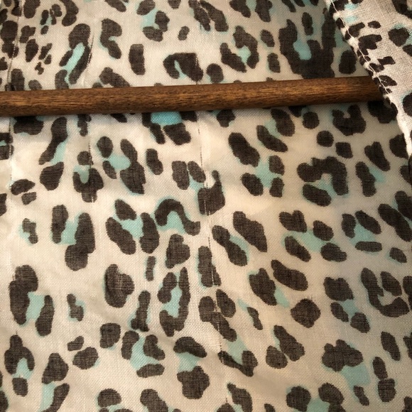 Gap Leopard Print Scarf - Picture 3 of 4